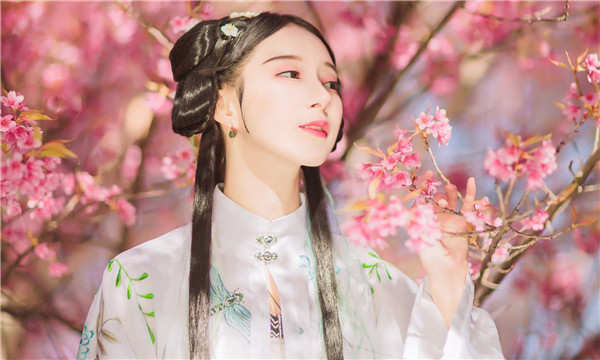 贡井供卵试管婴儿：助您实现家庭梦想的科学方案